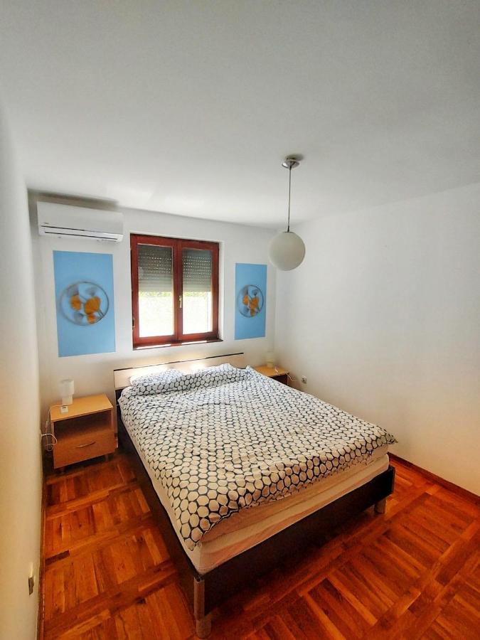 Plavi Apartman Airport Belgrad Dış mekan fotoğraf