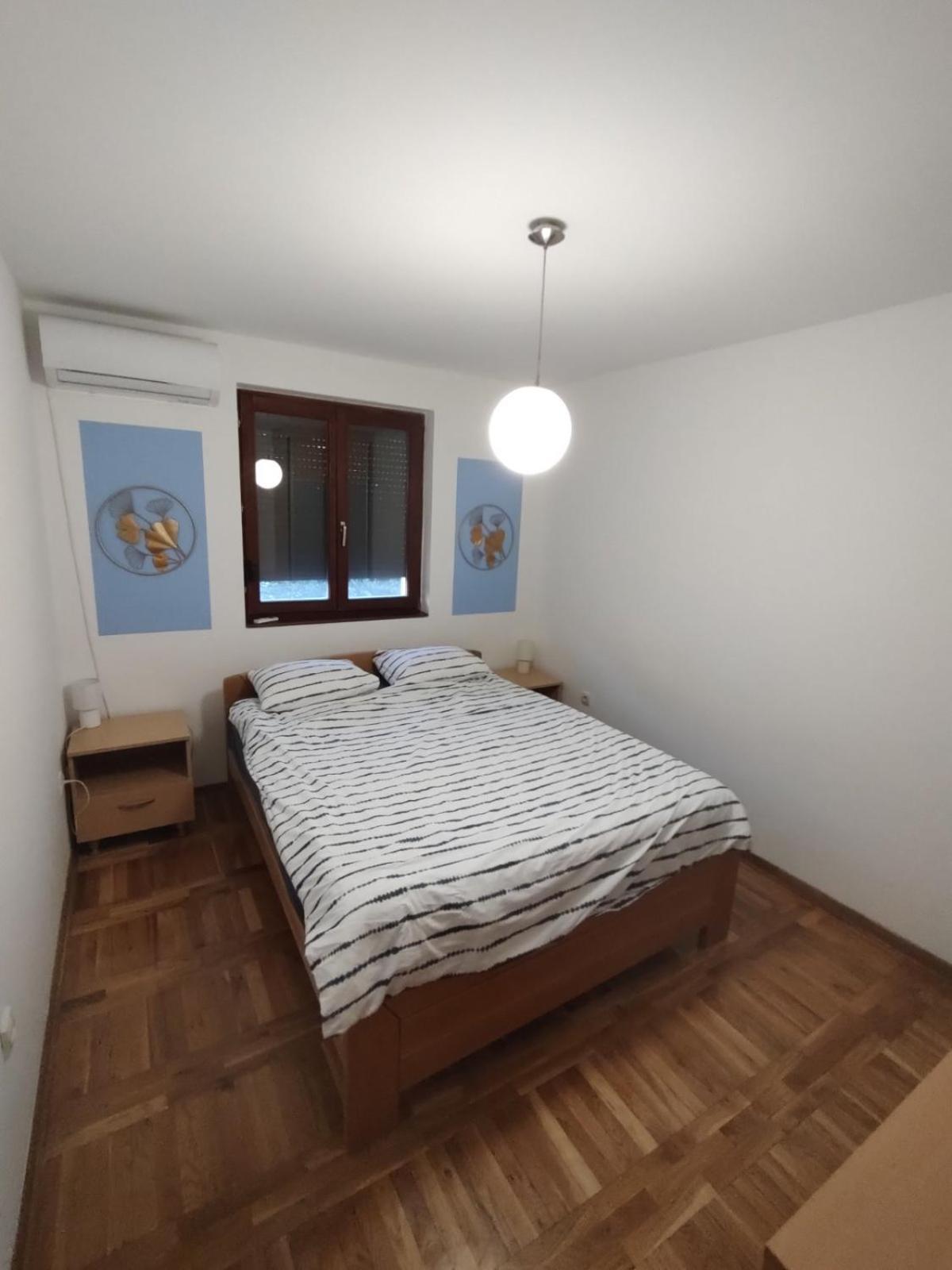 Plavi Apartman Airport Belgrad Dış mekan fotoğraf