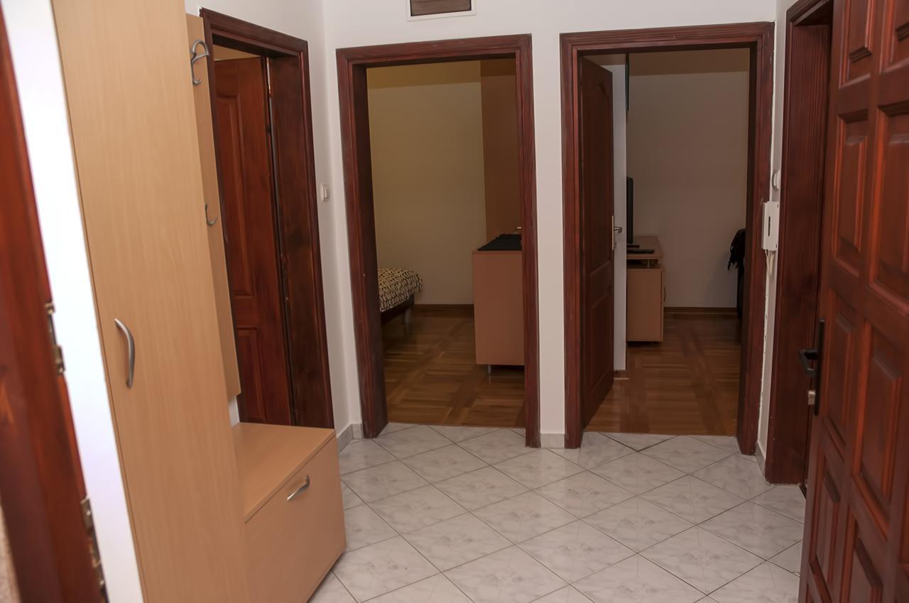 Plavi Apartman Airport Belgrad Dış mekan fotoğraf